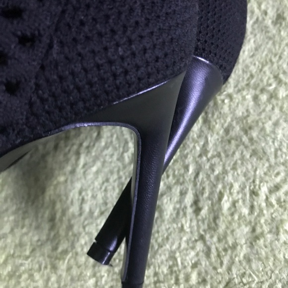 Charles David Black Open toe Ankle Boots - Picture 8 of 9